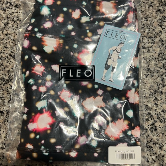 Fleo Floating Lights 3.25 - Picture 2 of 2